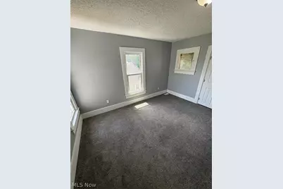 284 3rd Street NW, Barberton, OH 44203 - Photo 14