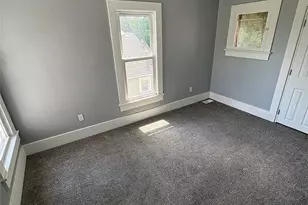 284 3rd St NW, Barberton, OH 44203 - Photo 14