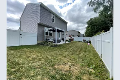 5993 Montauk Point, Vermilion, OH 44089 - Photo 8