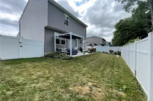 5993 Montauk Pt, Vermilion, OH 44089 - Photo 8