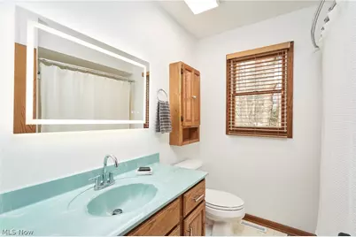 221 Lake Front Drive, Akron, OH 44319 - Photo 14