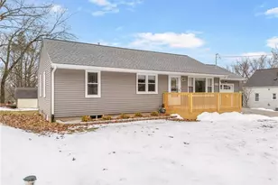 2504 Clayton Dr, Akron, OH 44319 - Photo 4