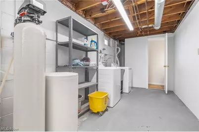 2504 Clayton Drive, Akron, OH 44319 - Photo 26