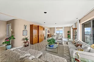 27500 Cedar Rd, Beachwood, OH 44122 - Photo 8