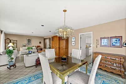 27500 Cedar Road #708, Beachwood, OH 44122 - Photo 12