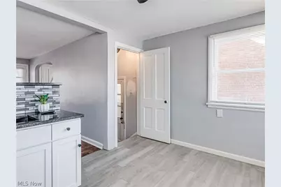 5728 South Boulevard, Maple Heights, OH 44137 - Photo 12