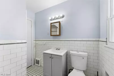 876 Eloise Drive, Loveland, OH 44112 - Photo 42