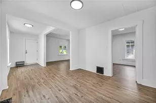 1909 2nd St SW, Akron, OH 44314 - Photo 4