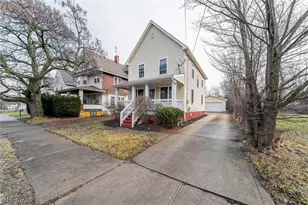 2637 E 110th St, Loveland, OH 44104 - Photo 2