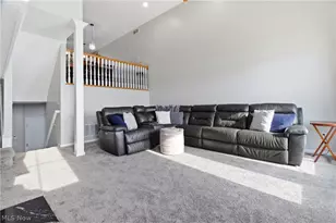 323 Arizona Ave, Lorain, OH 44052 - Photo 18