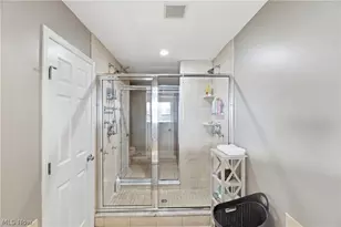 323 Arizona Ave, Lorain, OH 44052 - Photo 28