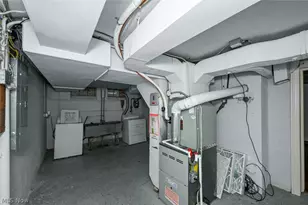 3699 Bainbridge Rd, Loveland, OH 44118 - Photo 34