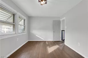 1077 E 169th St, Loveland, OH 44110 - Photo 12