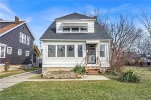 1077 E 169th St, Loveland, OH 44110 - Photo 2