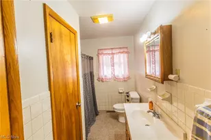 1587 Lois St, Belpre, OH 45714 - Photo 22