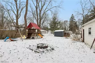 104 S Cedar St, Geneva, OH 44041 - Photo 30