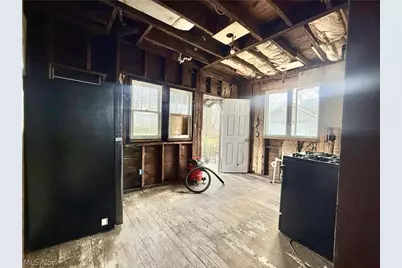 22 Brighton Drive, Akron, OH 44301 - Photo 16