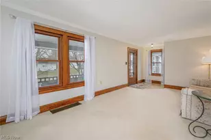 2374 Roth Dr, Cuyahoga Falls, OH 44221 - Photo 14