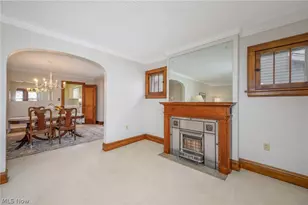 2374 Roth Dr, Cuyahoga Falls, OH 44221 - Photo 16