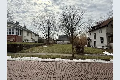 26 Brighton Drive, Akron, OH 44301 - Photo 1