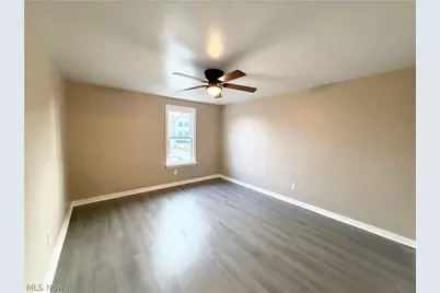 1209 Courtland Road, Weirton, WV 26062 - Photo 12