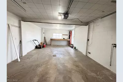 1209 Courtland Road, Weirton, WV 26062 - Photo 16