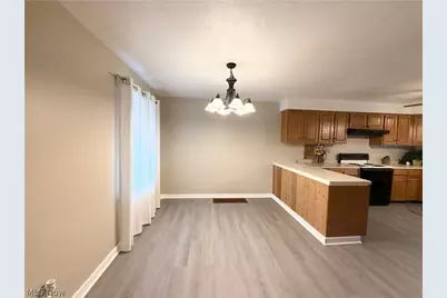 1209 Courtland Road, Weirton, WV 26062 - Photo 10