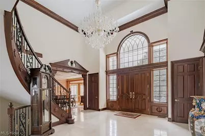 2140 County Line Road, Gates Mills, OH 44040 - Photo 4