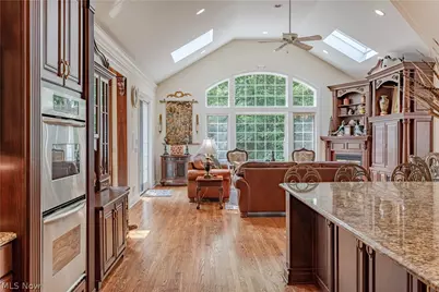 2140 County Line Road, Gates Mills, OH 44040 - Photo 12