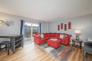 1678 Sugar Maple Ct, Streetsboro, OH 44241 - Photo 4