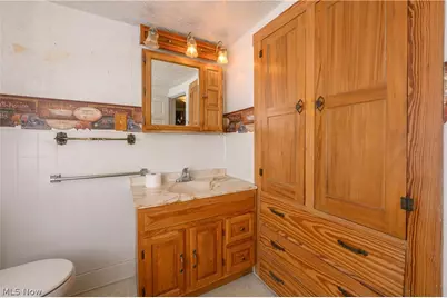 603 Indian Trail, Akron, OH 44314 - Photo 22