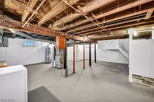 18405 Windward Rd, Loveland, OH 44119 - Photo 34