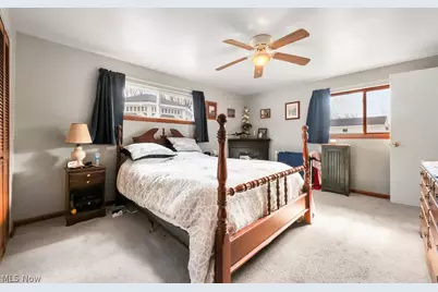 10684 Dot Avenue NE, Alliance, OH 44601 - Photo 18