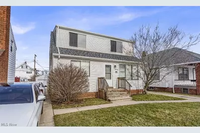 10725 Vernon Avenue #2/UP, Garfield Heights, OH 44125 - Photo 2