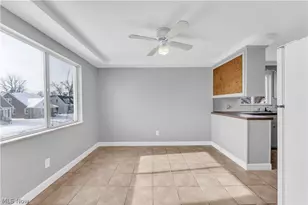 10725 Vernon Ave, Garfield Heights, OH 44125 - Photo 6