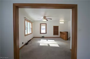 3613 Manchester Rd, Coventry, OH 44319 - Photo 28