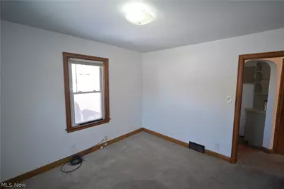 3613 Manchester Road, Coventry, OH 44319 - Photo 36