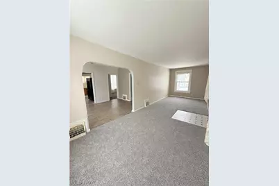 1253 California Avenue, Akron, OH 44314 - Photo 8