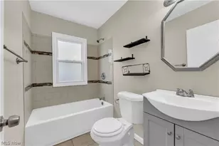 12918 Eastwood Blvd, Garfield Heights, OH 44125 - Photo 20