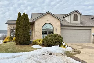 49281 Eagle Dr, East Liverpool, OH 43920 - Photo 2