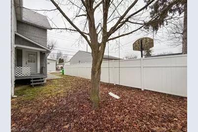 118 Rear Prospect St, Dover, OH 44622 - Photo 18