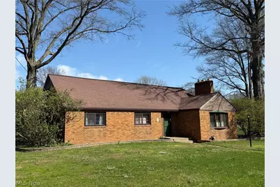213 E 27th Street, Dover, OH 44622 - Photo 2