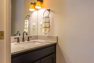 4387 Point Comfort Dr, New Franklin, OH 44319 - Photo 44