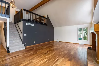 4387 Point Comfort Drive, Akron, OH 44319 - Photo 8