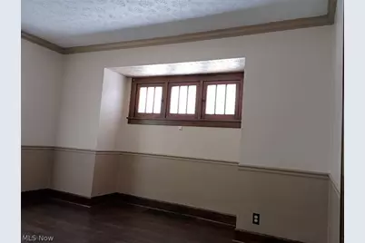 212 Curry Place, Youngstown, OH 44504 - Photo 8