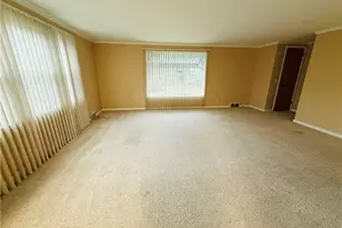 1602 Logan Ave NW, Canton, OH 44703 - Photo 8