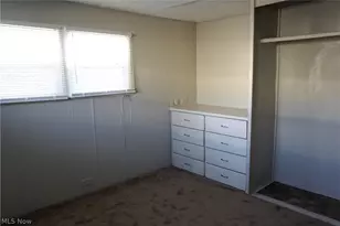 8321 Russell Ln, Loveland, OH 44144 - Photo 10