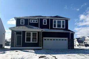 3790 Golden Wood Wy, Green, OH 44685 - Photo 2