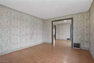 1832 Springfield Center Rd, Akron, OH 44312 - Photo 8