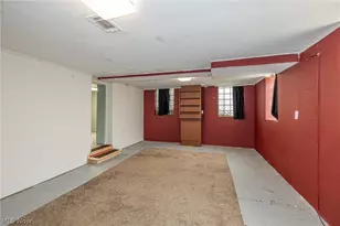 1845 Seattle St, Cuyahoga Falls, OH 44221 - Photo 38